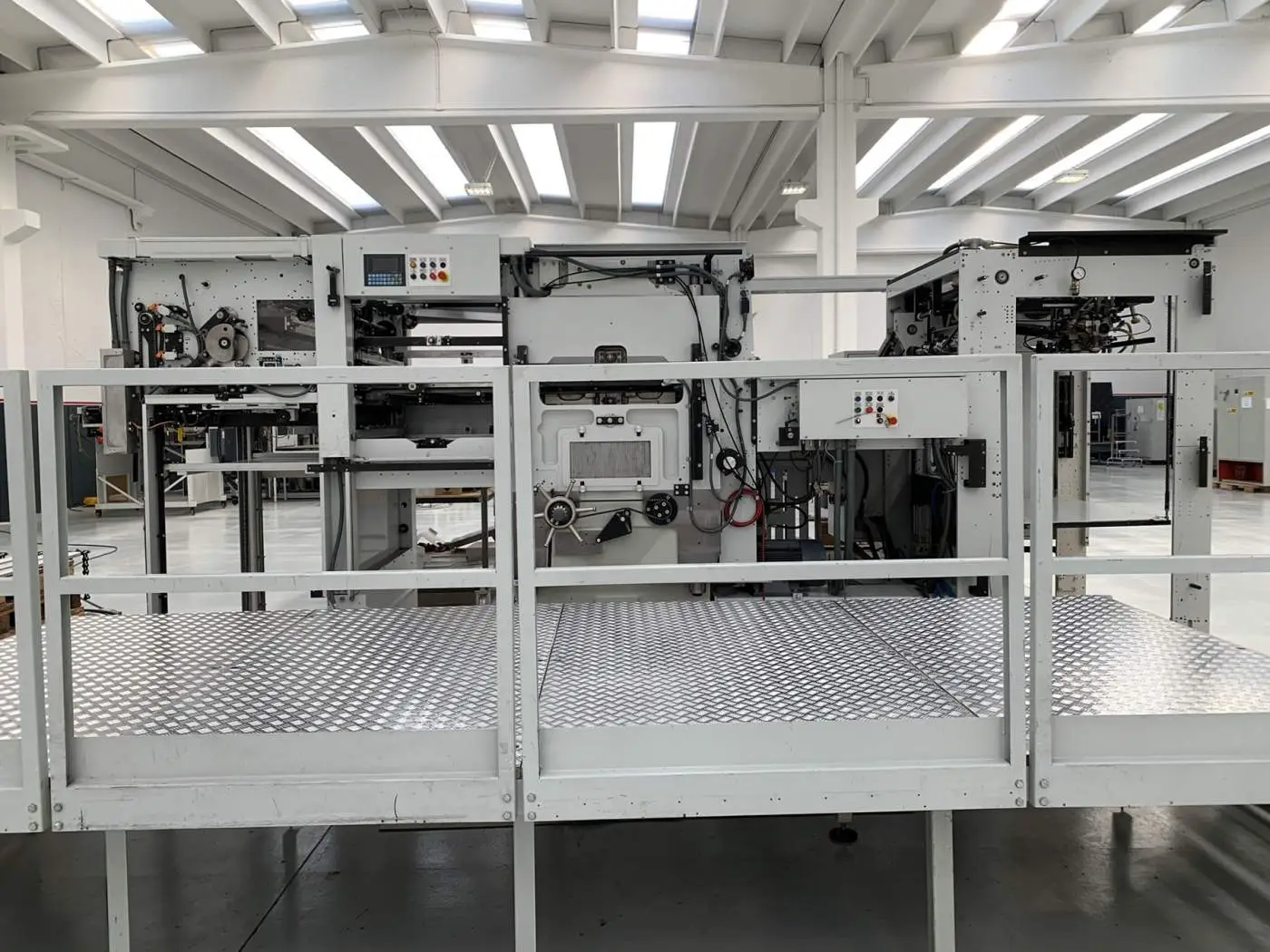 Camporese Spa vende Macchine da stampa e cartotecniche dal 1953: Heldelberg e Bobst