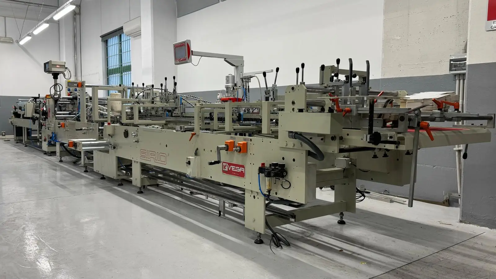 A Long-Standing Venetian Printer Strengthens Its Partnership with Camporese and SBM